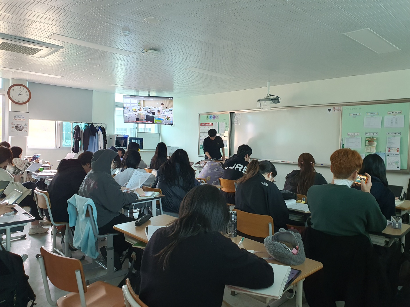 KakaoTalk_20250416_153435424_08