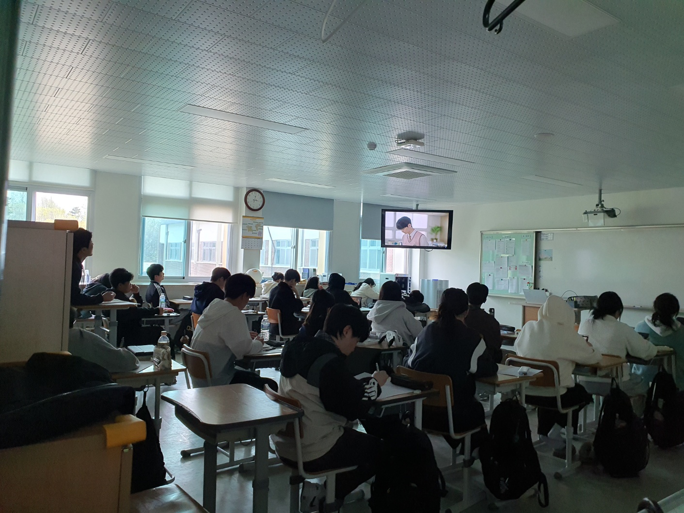 KakaoTalk_20250416_153435424_07